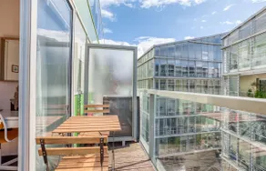 Confluence – Beautiful duplex with private parking (optional) in - Image 5