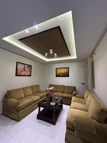 Cozy Apartment Available - Image 3