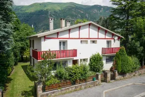 Large gîte St-Lary center 15 pers o6 37 o7 78 76 - Image 2
