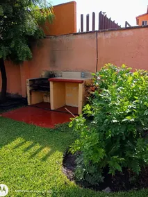Comfortable Little House in La Campiña M Development - Image 5
