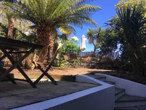 St Gluvias, Spacious home with tropical garden - Image 2