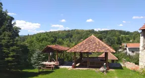 Brandy House Hedonica - Image 4