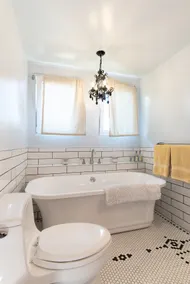 Private Cottage - Full Kitchen/Bath - Beach Cities - Image 2