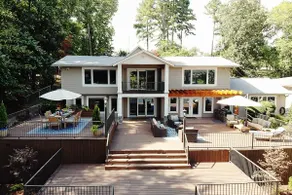 \"Paradise Palms\" Luxurious home on Lake Hamilton - Image 5