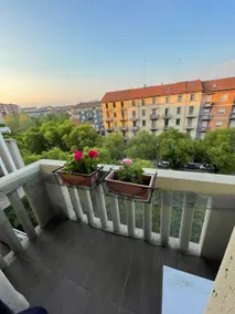 Bright apartment near the subway - Image 3