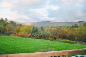 Cozy Mountain Retreat with a View of Mt Hunger - Image 5