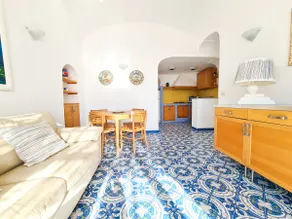 Il Dipinto - cozy apartment in the heart of Capri - Image 2