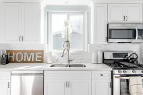 Outstanding Home Close to Old Town Pasadena & Downtown LA - Image 2