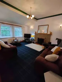 L'ANCIEN SMIDDY COTTAGE, BALLOCH, LOCH LOMOND CONSTRUIT SUR UNE BRÛLURE ÉCOSSAISE - Stream - Image 3