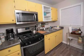 Awesome duplex in the heart of the city - Image 5