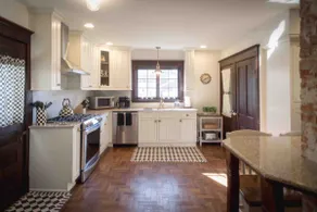 CHARMING Main Street Home: Beliggende i hjertet af Finger Lakes - Image 3