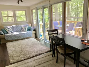 Cozy, 2BR lake-side retreat and outdoor oasis - Image 5