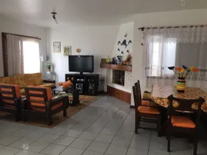 House three blocks from the sea with large rooms and well-equipped. - Image 3