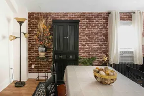 Spacious 3 bedroom apt in Lenox historic downtown - Image 5