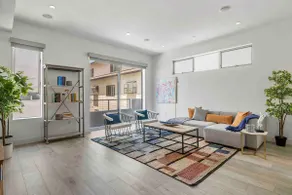 Stunning 3BR 3.5BA Gem | Rooftop | Prime West LA - Image 2