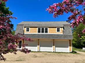 Charming Carriage House in the White Mountains - Image 2