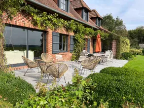 Beautiful Property near Somme Bay - Image 3