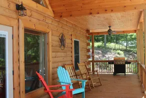 Brookes Place Great Smoky Mtns 2 King beds Hot tub - Image 2