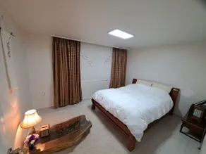 * Secluded and quiet accommodation * - Image 3