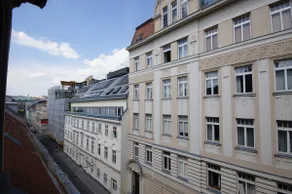 Direct in the center of Vienna, cosy and bright - Image 3