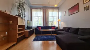 Didzioji 10 spacious 2 bedroom condo, free parking - Image 5