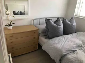 Beautiful cosy apartment near Stansted Airport - Image 4