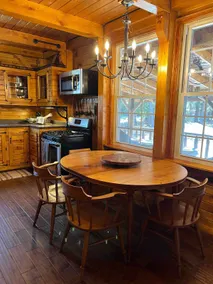 Cozy 2BR Post & Beam Cabin - Be Near Everything! - Image 3