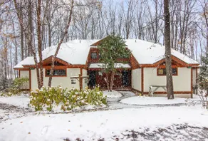 Boyne Mtn Summer HQ | Golf, Lakes & Sports Access - Image 4