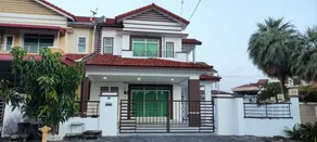IPOH-BOTANI 4 BED ROOMS CORNER HOUSE HOME STAY - Image 2