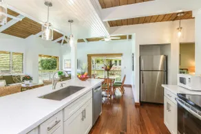 Hallor House: Tropical Escape: Near Na Pali Trail - Image 4