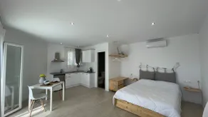Evian Olive House - Image 2