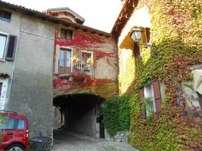 The House on The Bridge - Image 3