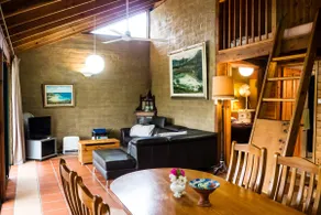 Back Forest Retreat Sunset Cottage - Image 4