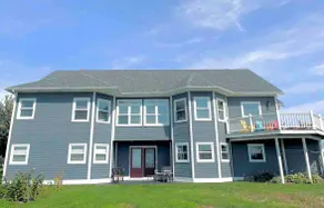 The Red Rock Beach House • Reduced Fall Rates! - Image 4
