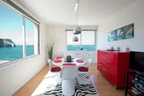 Exceptional panoramic view. 120 m2. Garage - Image 3