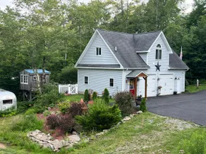 Comfortable Carriage House Setting in Roscoe, NY - Image 3