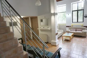 A cottage with a unique coolness! - Image 3