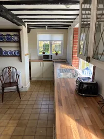 A unique hidden away Fen cottage in Whittlesey - Image 4