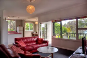 Cove Beach Apartment 1 - Image 2