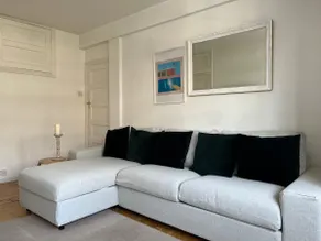 Comfortable cosy cream central, 2 bedroom home. - Image 5