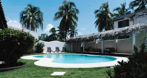 Spacious beach house: private pool, Wi-Fi, and A/C - Image 2