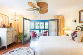Waterfront Private En-Suite, Keyless, mins-beach - Image 2