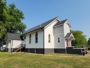 6 Unique Church Home Destination Stay - Image 2