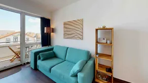 Modern holiday flat near the beach - Image 5