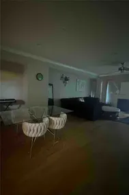 Luxury Living w/Parking close to Everything - Image 5
