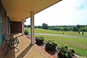 Convenient, clean, safe, minutes to Nashville! - Image 3