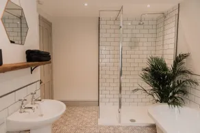 Penny Black Cottage - Image 5