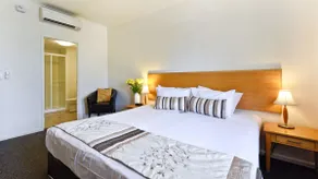 Metro Advance Apartments - Studio - Image 3