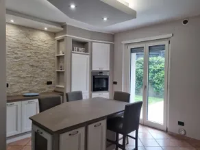 Suite in the heart of the Valley - Image 4