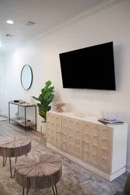Cozy Stylish 3BD near LSU - Image 5